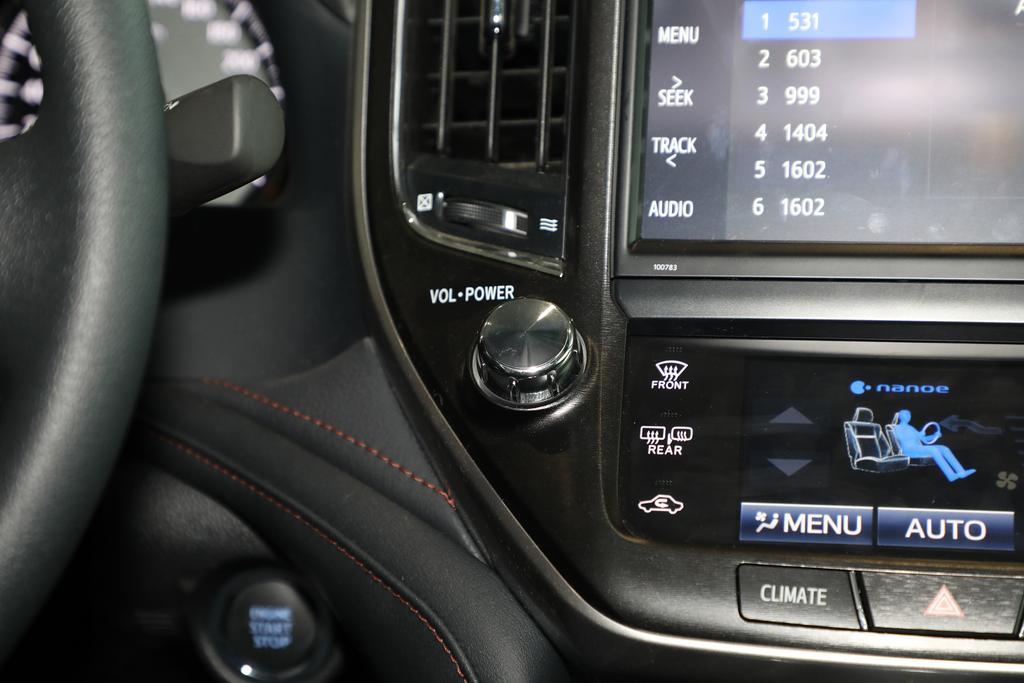 皇冠时尚版与运动版-皇冠运动版最新款多少钱(图9) 皇冠时尚版与运动版_皇冠时尚限量版_皇冠运动版最新款多少钱