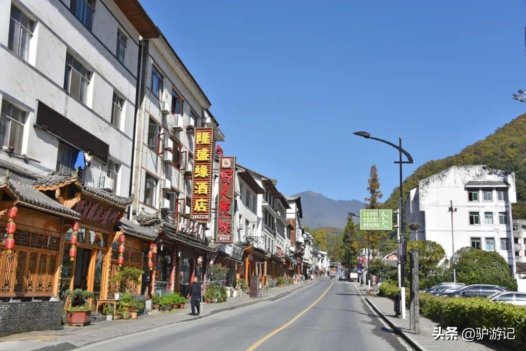 神农架武当山旅游攻略-湖北神农架武当山旅游攻略(图10) 武当山神农架四日游_神农架武当山旅游攻略_湖北神农架武当山旅游攻略