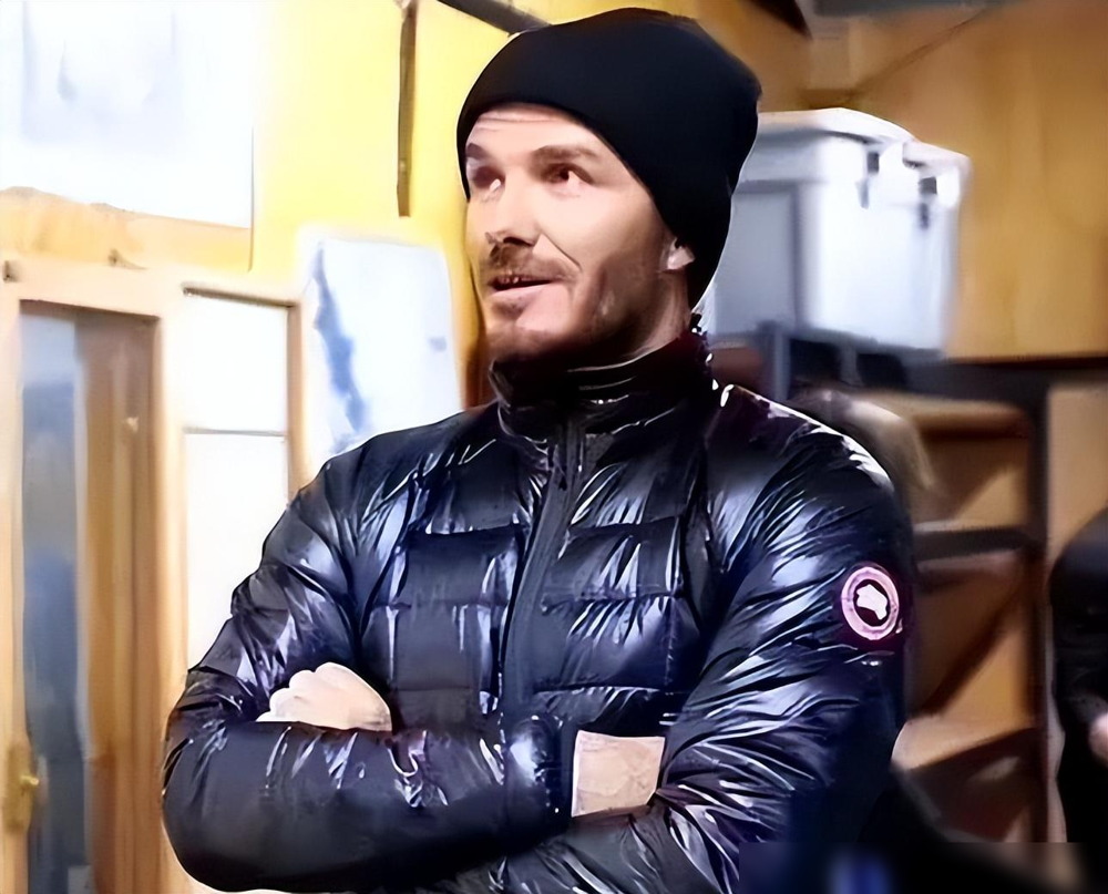 高档时尚羽绒服_高档羽绒服时尚款_高档羽绒服