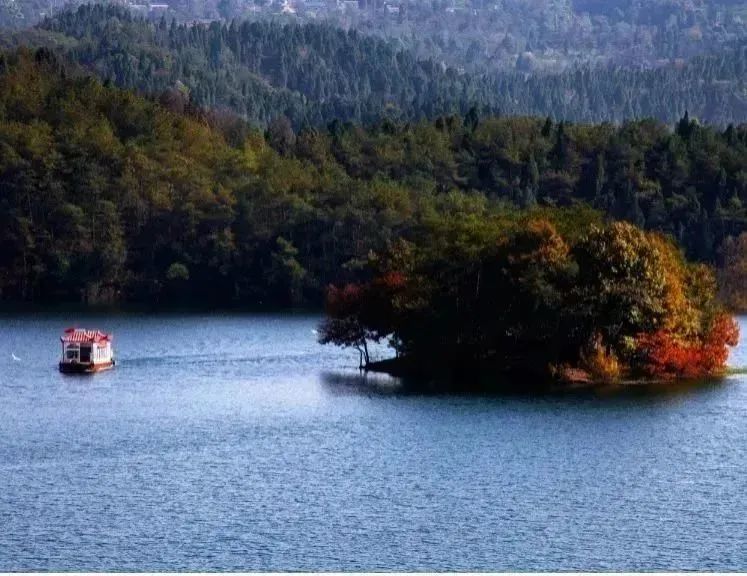 仁寿黑龙滩旅游攻略-仁寿黑龙滩风景图(图3) 仁寿黑龙滩风景图_仁寿黑龙滩一日游攻略_仁寿黑龙滩旅游攻略