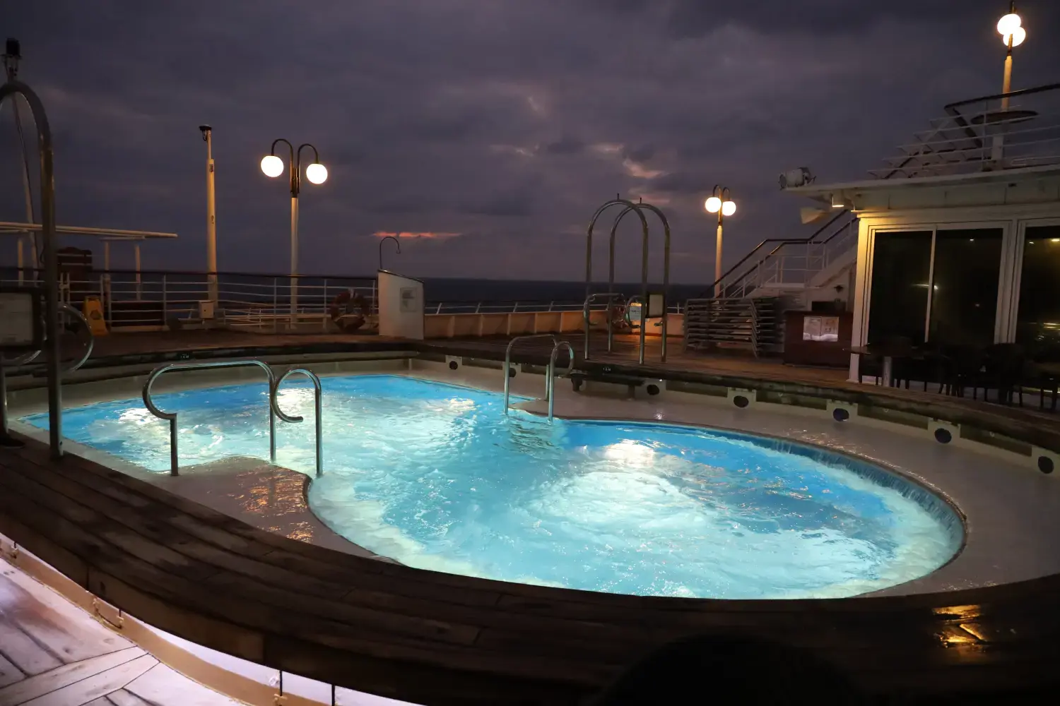 邮轮冲绳旅游攻略-旅游游轮游日本冲绳岛(图17) 邮轮冲绳旅游攻略_旅游游轮游日本冲绳岛_冲绳邮轮下船自由活动