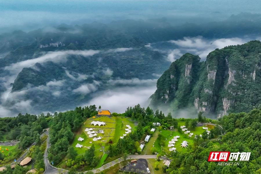 红石林旅游攻略-石林红色旅游景点介绍(图5) 红石林旅游攻略_红石林景区有什么_石林红色旅游景点介绍