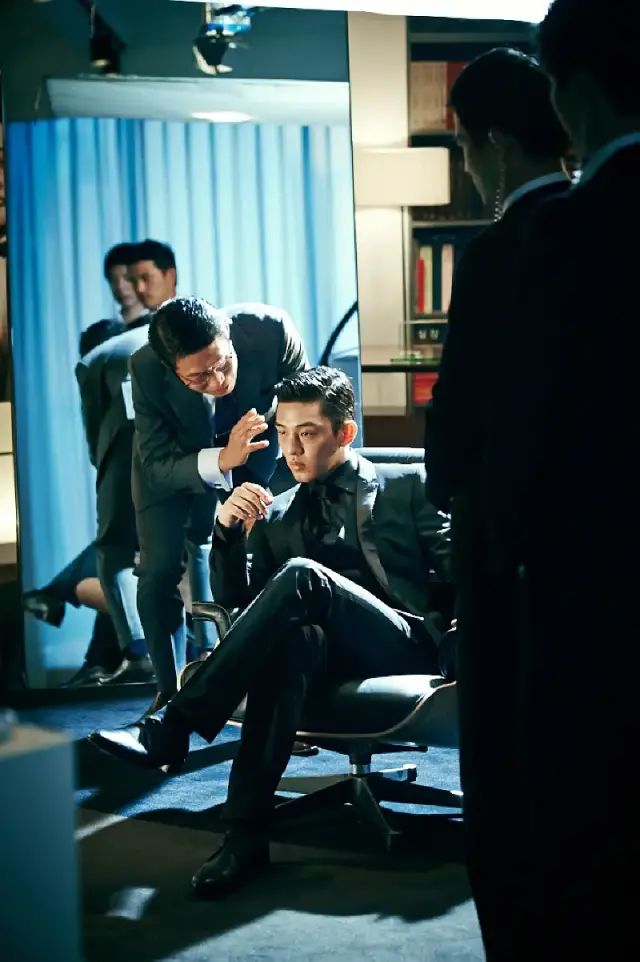 时尚王电视剧中文版_人人美剧电视版apk_央视韩剧国语时尚王版