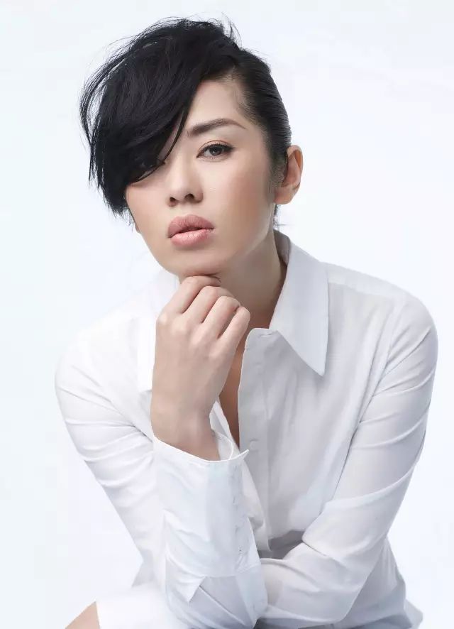 人人美剧tv版智能电视_智能电视版看美剧_时尚王电视剧中文版