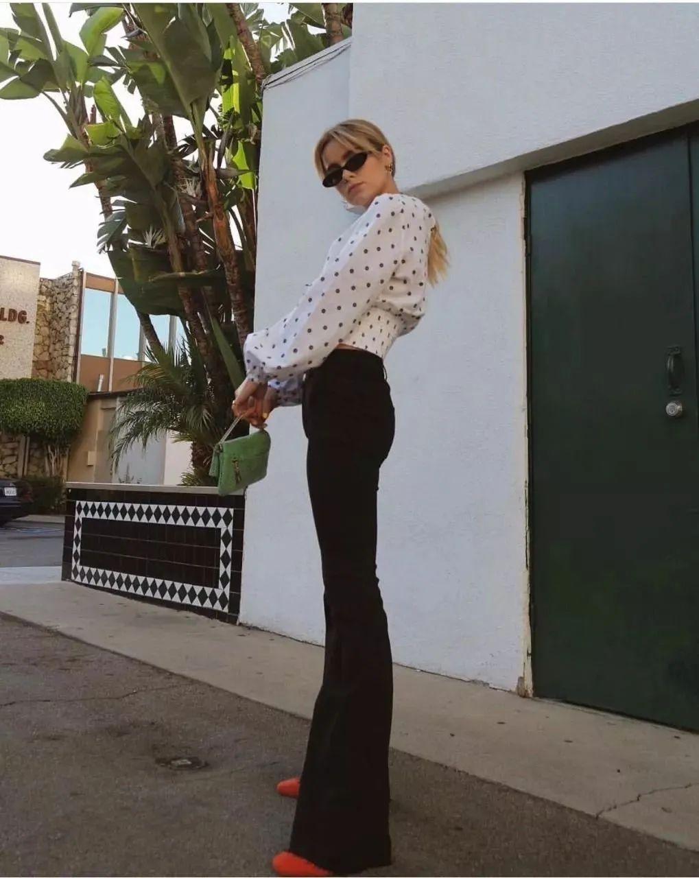 牛仔裤 时尚-牛仔时尚裤装女(图17) 牛仔裤 时尚_牛仔时尚裤装女_时尚潮流牛仔裤