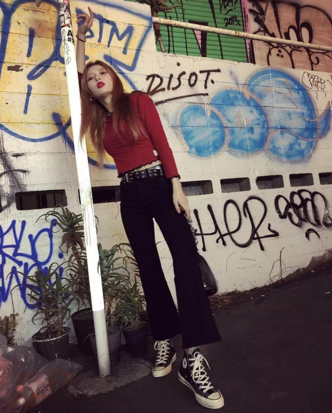 牛仔裤 时尚-牛仔时尚裤装女(图20) 牛仔裤 时尚_牛仔时尚裤装女_时尚潮流牛仔裤