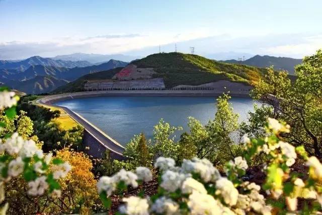 怀柔夏季旅游攻略_北京怀柔春天旅游攻略_怀柔旅游必去十大景点