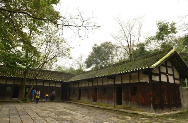 贵州南线旅游攻略_贵州攻略路线_贵州线路旅游攻略