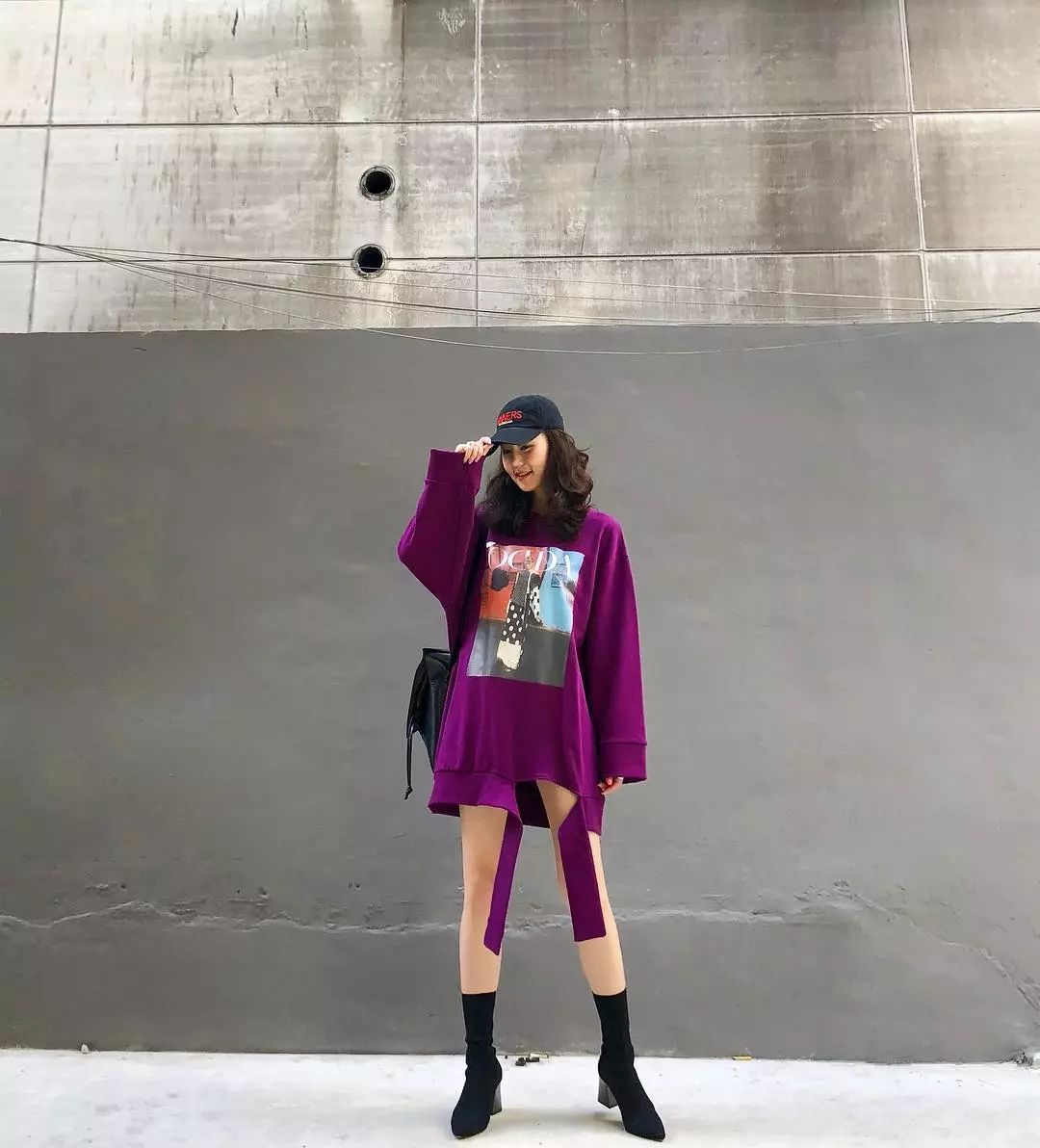 卡通图案卫衣时尚-卡通服装效果图(图12) 卡通图案卫衣时尚_卡通服装图片手绘_卡通服装效果图