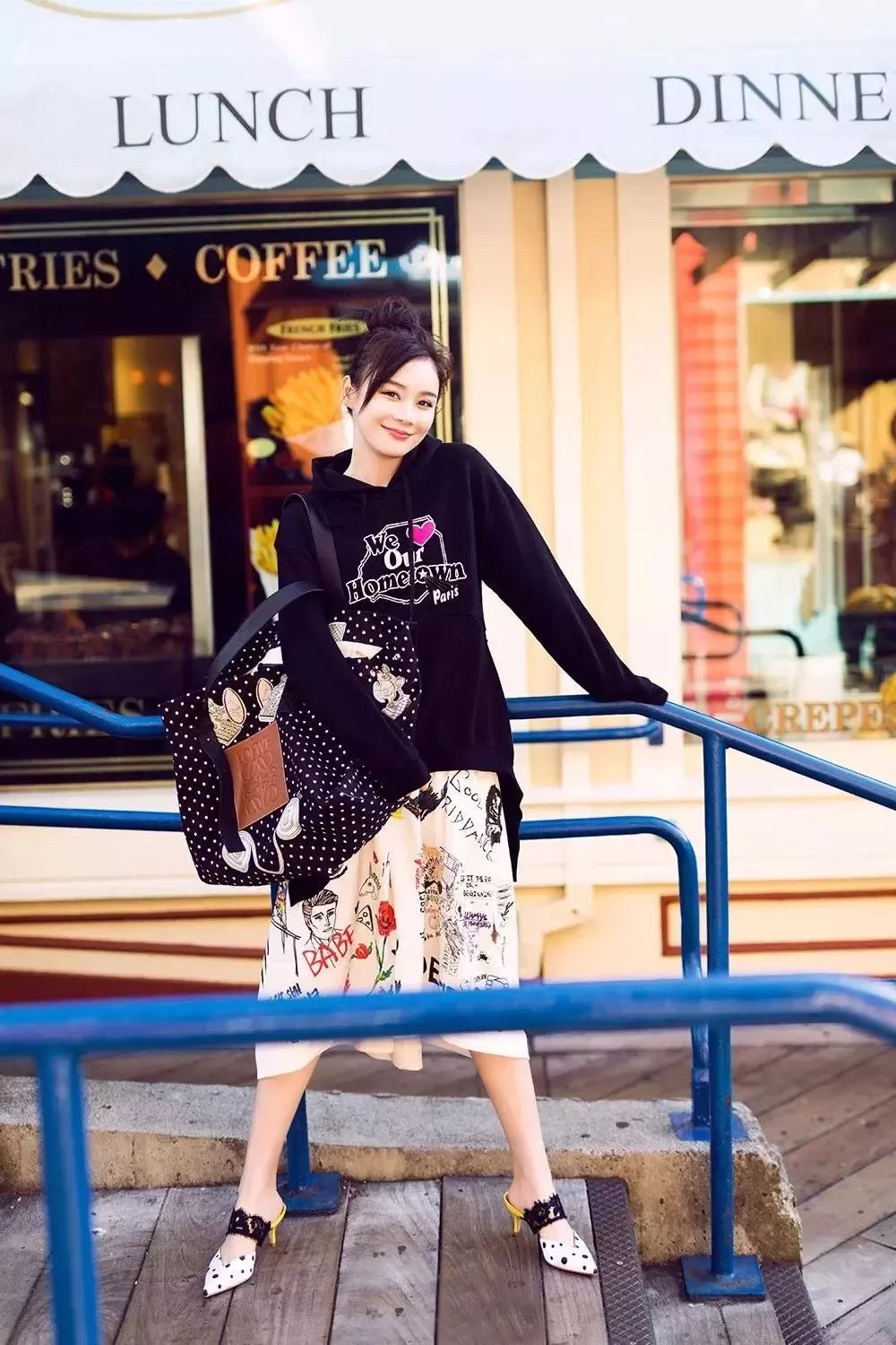 卡通图案卫衣时尚-卡通服装效果图(图20) 卡通服装图片手绘_卡通图案卫衣时尚_卡通服装效果图