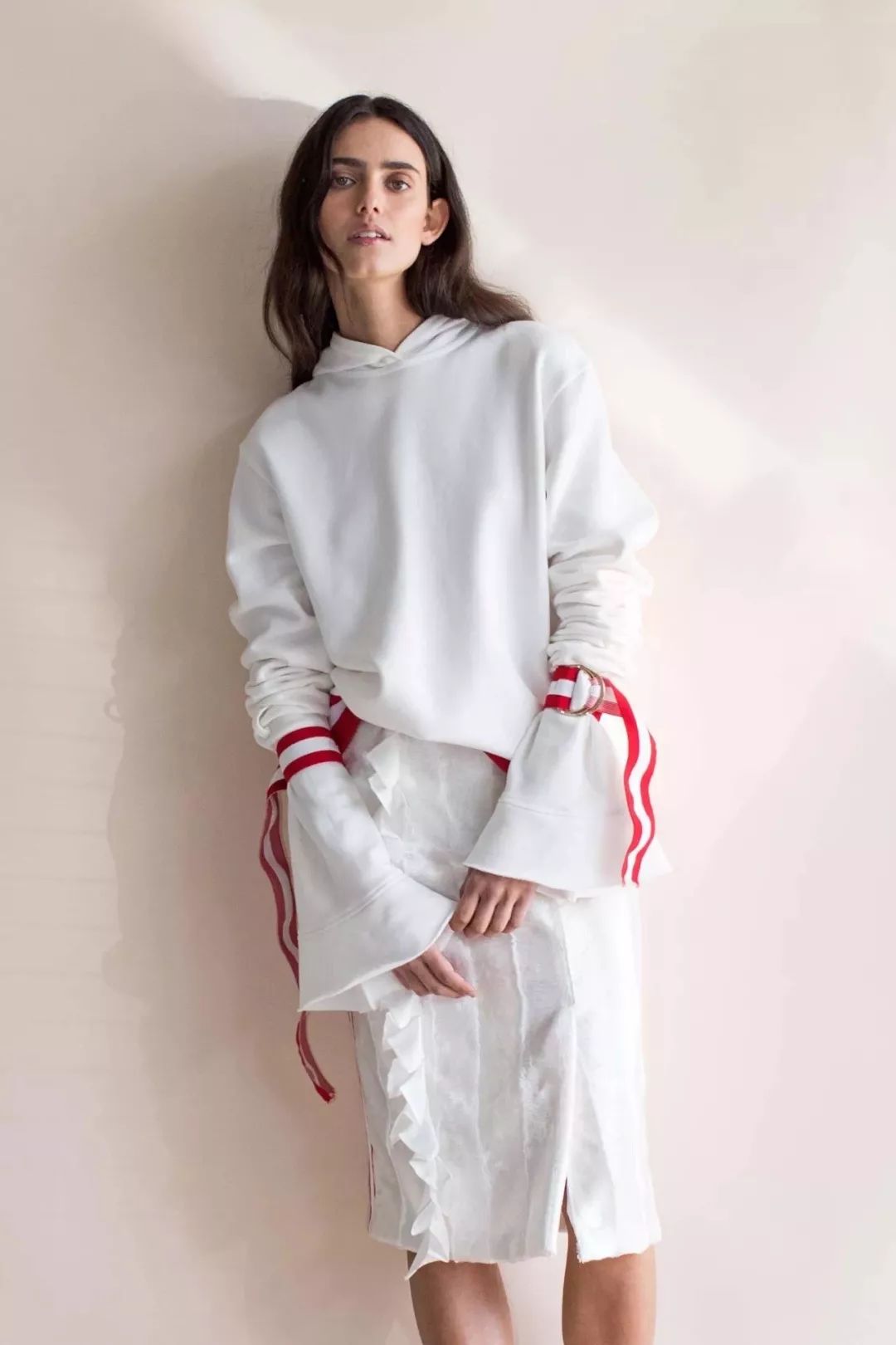 卡通图案卫衣时尚-卡通服装效果图(图26) 卡通图案卫衣时尚_卡通服装图片手绘_卡通服装效果图