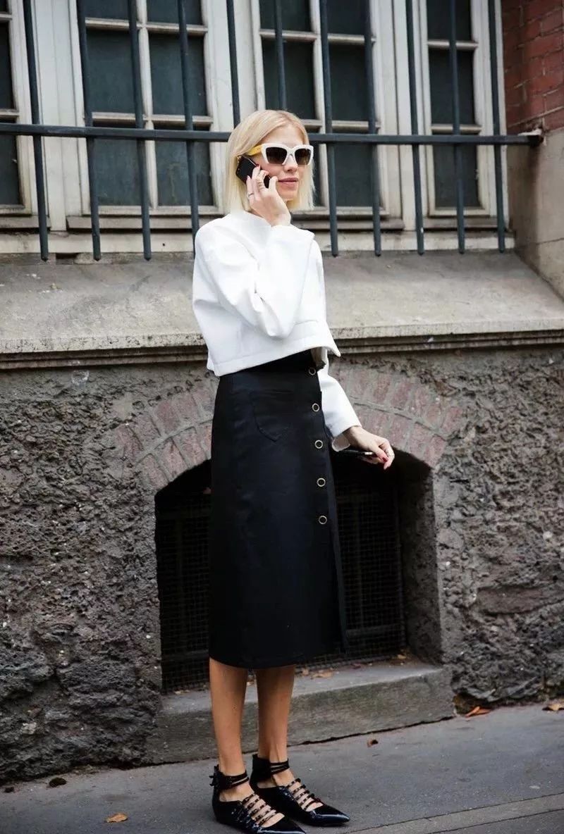 卡通图案卫衣时尚-卡通服装效果图(图28) 卡通服装图片手绘_卡通服装效果图_卡通图案卫衣时尚