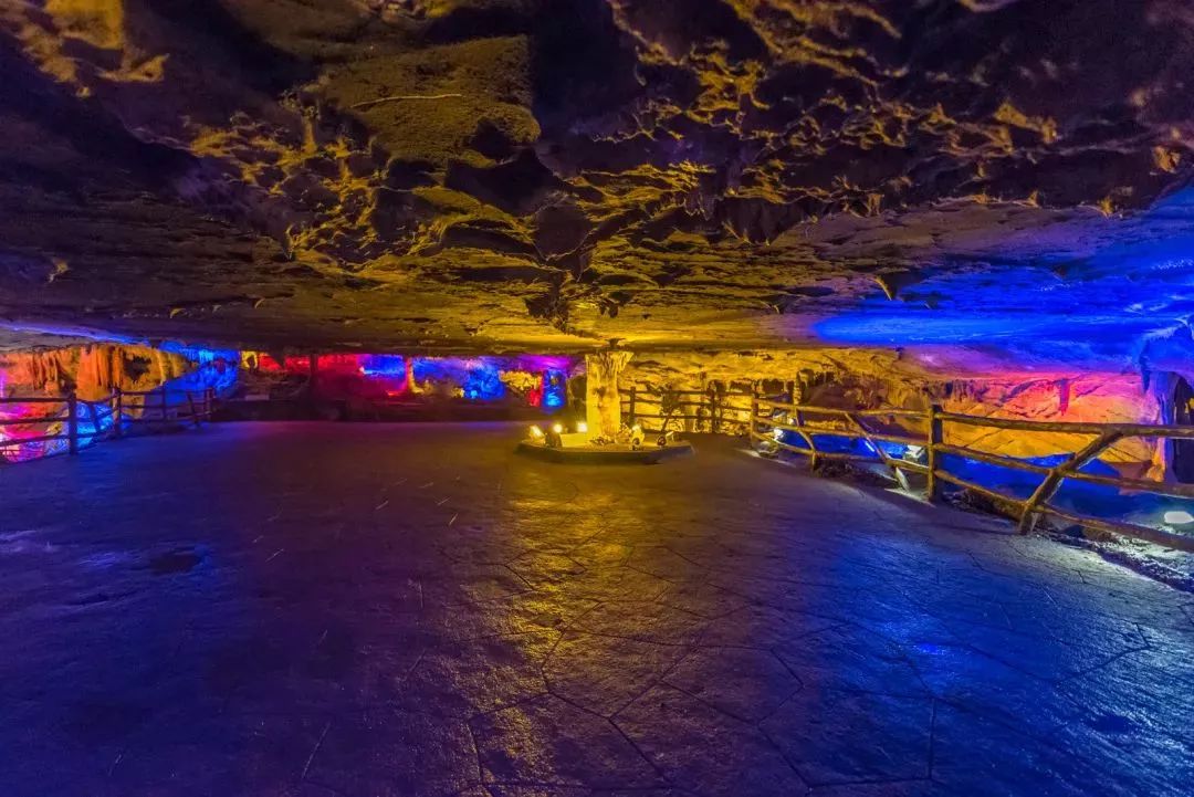 龙岩冠豸山旅游攻略_龙岩山景区旅游_龙岩山国家森林公园