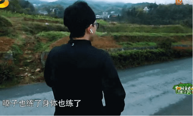 张杰时尚-张杰时尚杂志(图13) 张杰时尚_张杰时尚大片_张杰时尚杂志