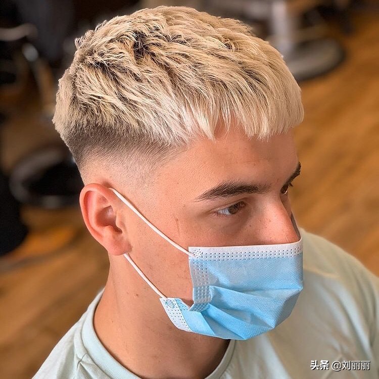 男士成熟的发型图片_男士成熟时尚发型图片_时尚成熟男士发型图片