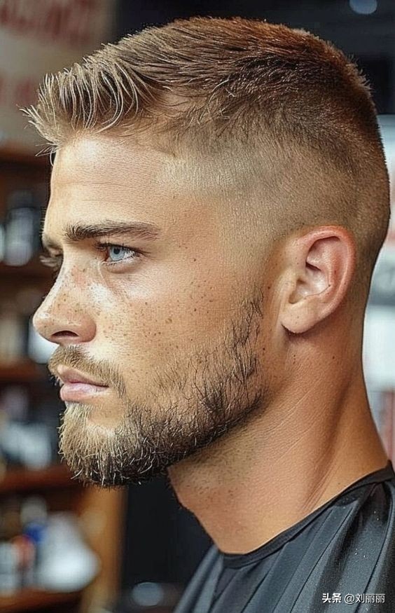 男士成熟的发型图片_男士成熟时尚发型图片_时尚成熟男士发型图片