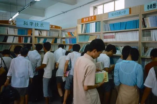 北京达人美发有限公司_北京达人美术学校_北京时尚达人理发店