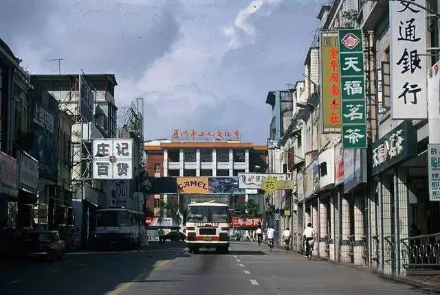 北京达人美术学校_北京达人美发有限公司_北京时尚达人理发店