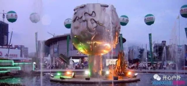 青岛旅游攻略必去景点栈桥_青岛攻略旅游栈桥图片_青岛栈桥旅游攻略