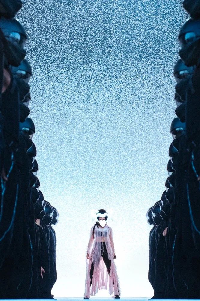 白色时尚音乐节-2012白色时尚音乐节(图22) 白色时尚音乐节_2012白色时尚音乐节_白色时装秀