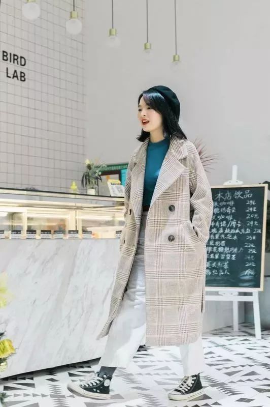 冬装时尚搭配_冬季时尚搭配_搭配时尚冬装的女装