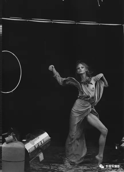 国际知名时尚摄影师_世界时尚摄影大师_世界时尚摄影师网站