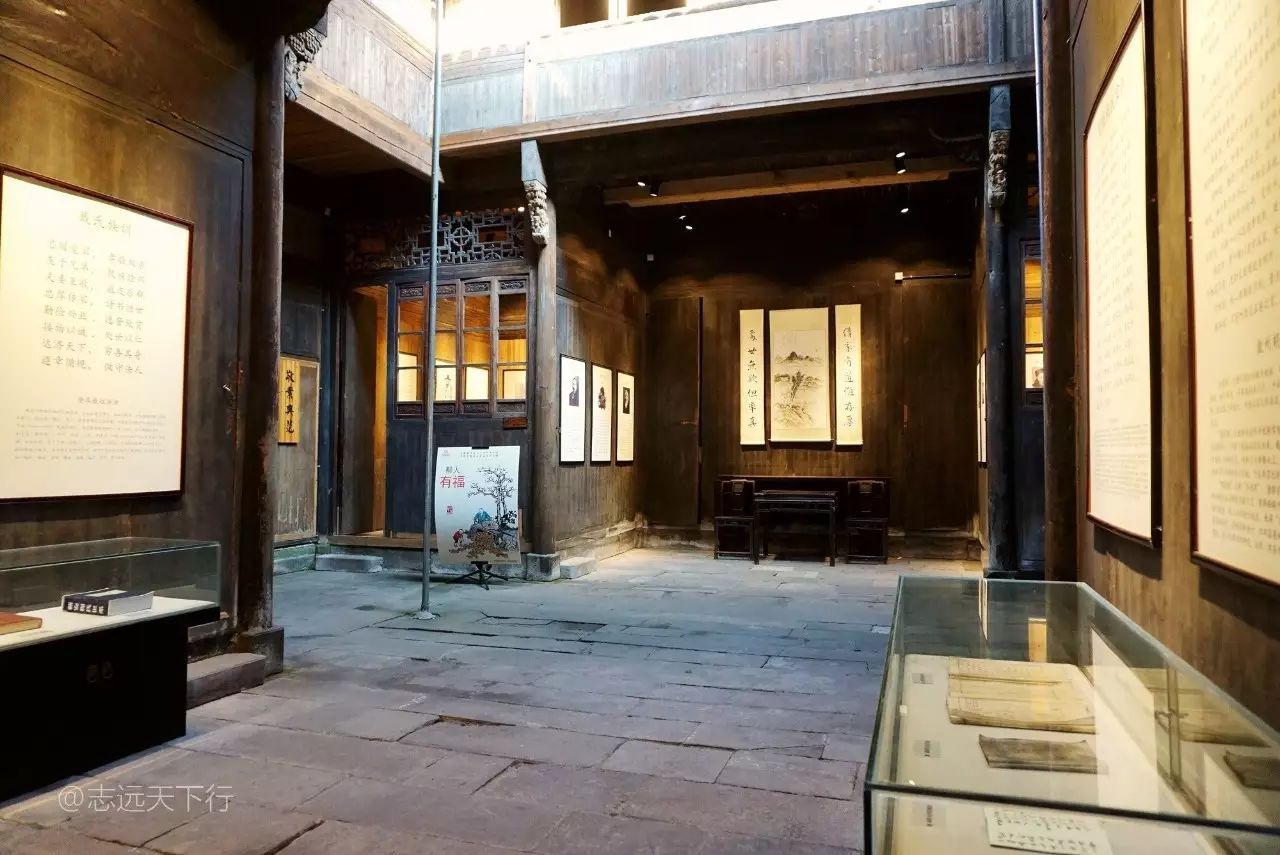 屯溪老街旅游攻略小吃_屯溪老街美食攻略_屯溪老街长什么样