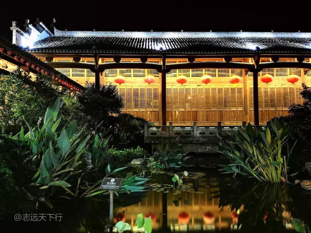 屯溪老街长什么样_屯溪老街美食攻略_屯溪老街旅游攻略小吃