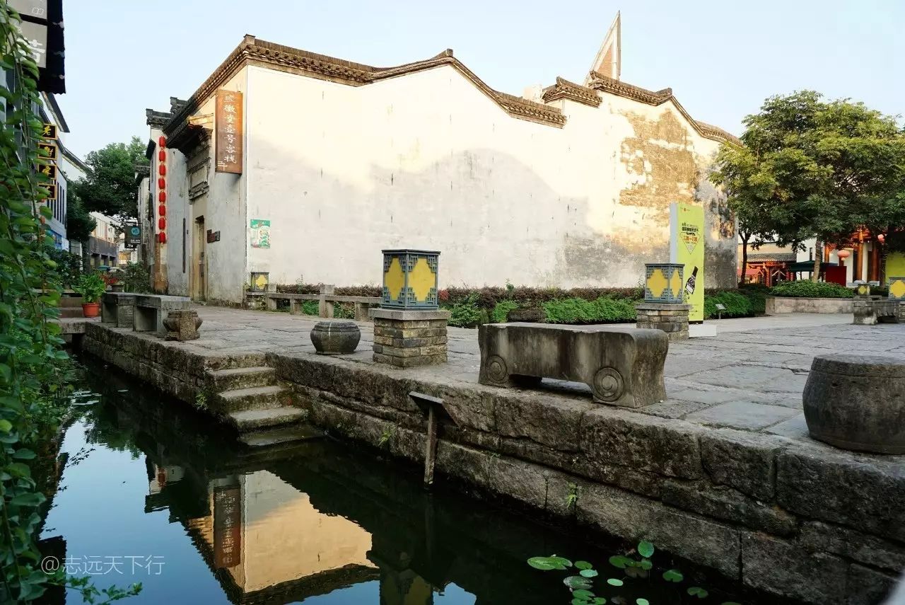 屯溪老街旅游攻略小吃_屯溪老街长什么样_屯溪老街美食攻略