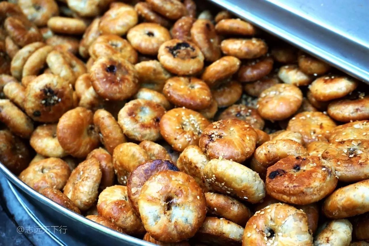 屯溪老街美食攻略_屯溪老街旅游攻略小吃_屯溪老街长什么样