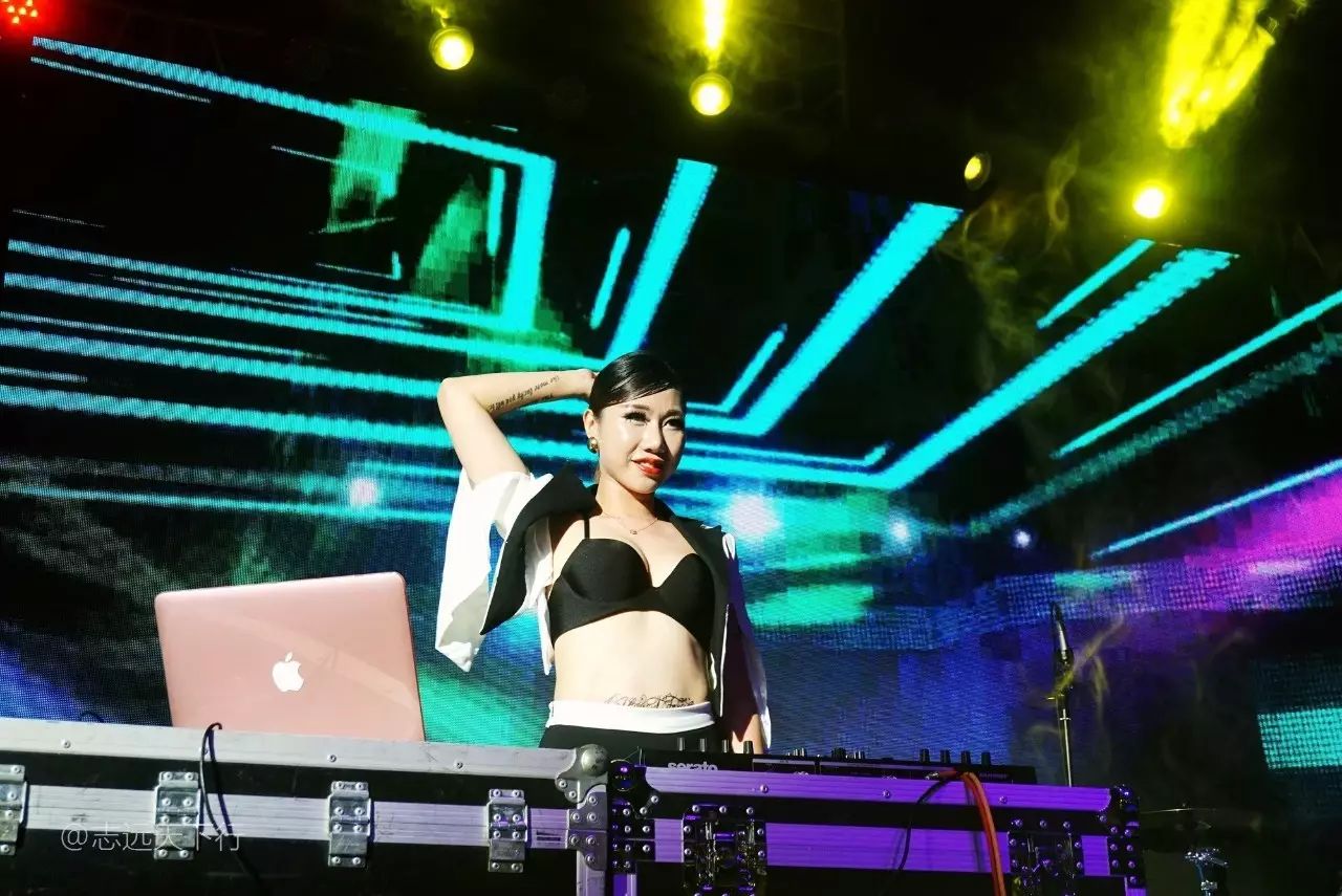 屯溪老街旅游攻略小吃_屯溪老街长什么样_屯溪老街美食攻略