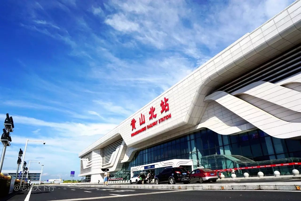 屯溪老街长什么样_屯溪老街美食攻略_屯溪老街旅游攻略小吃