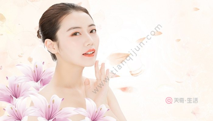 海蓝之谜面霜怎么用 精华液的正确使用方法(图3) 海蓝之谜面霜怎么用